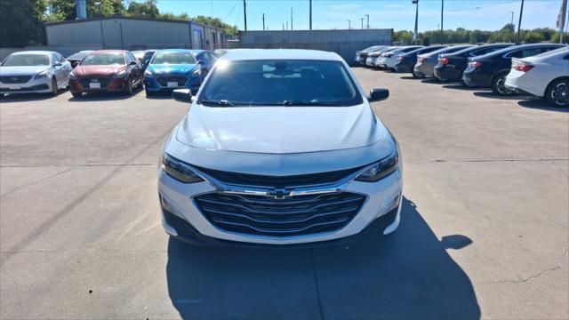 Chevrolet Malibu  2019