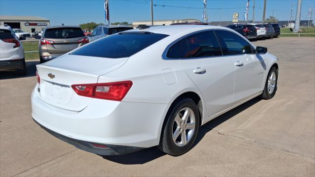 Chevrolet Malibu  2019