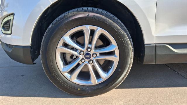Ford Edge  2016