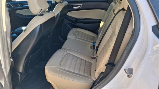Ford Edge  2016