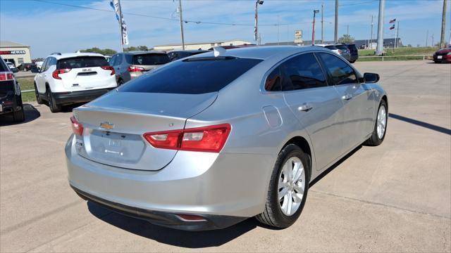 Chevrolet Malibu  2018