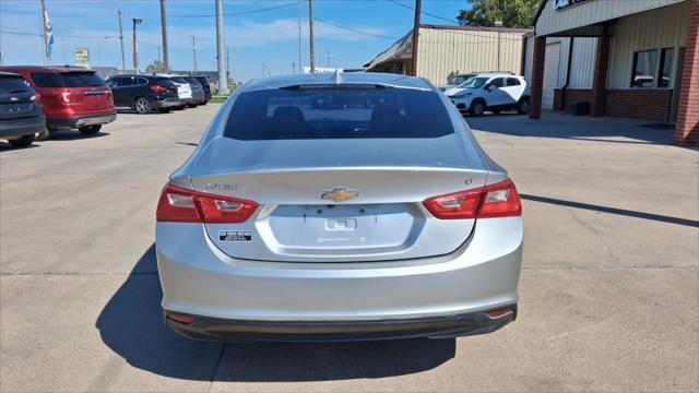 Chevrolet Malibu  2018
