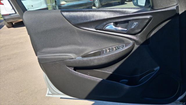 Chevrolet Malibu  2018