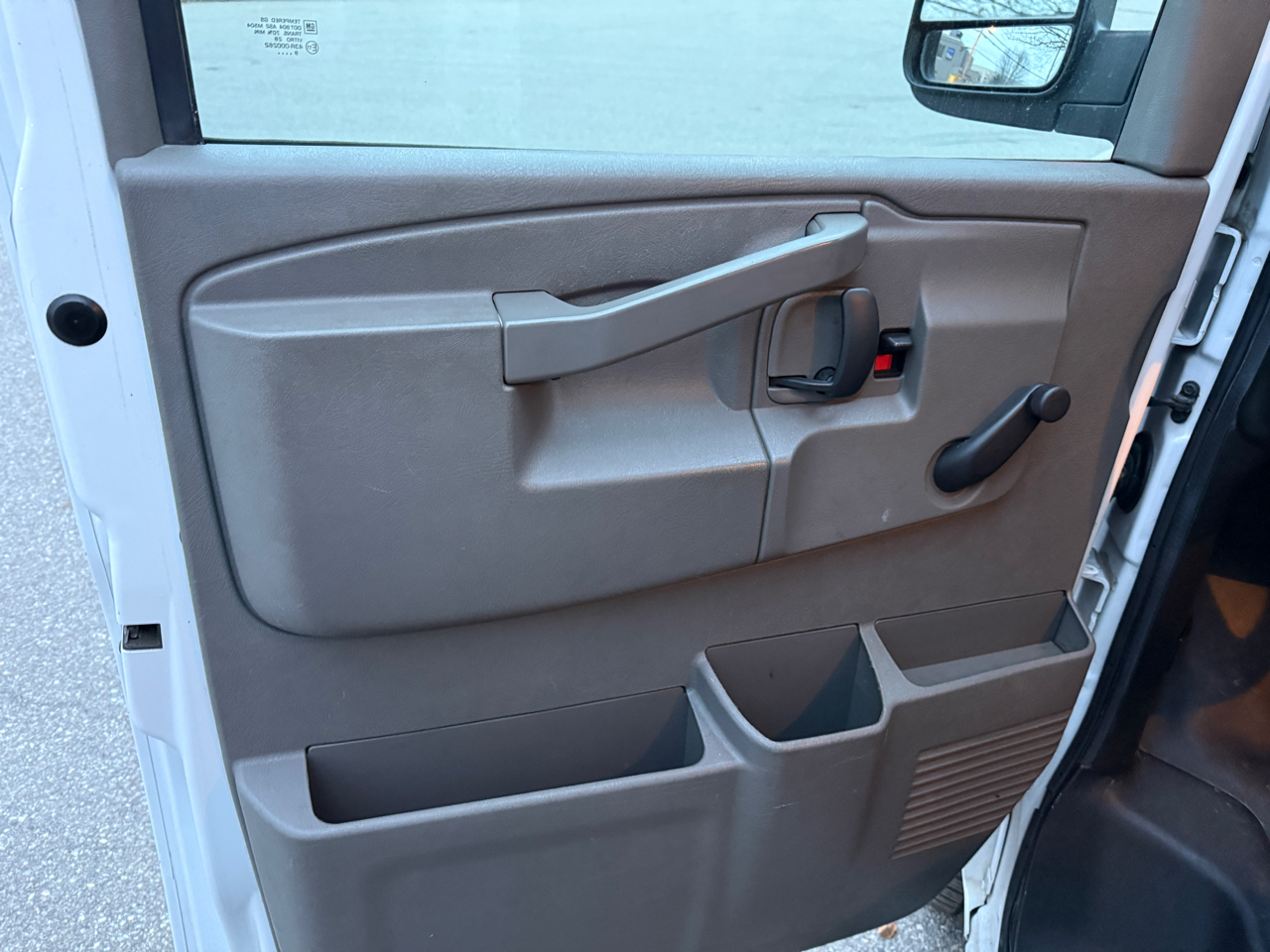 Chevrolet Express G3500 139" 2020