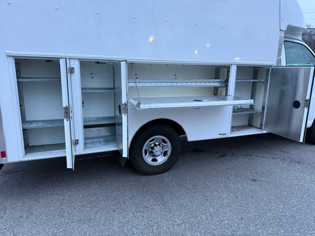 Chevrolet Express G3500 139" 2020