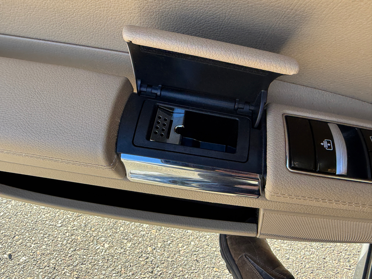 Mercedes-Benz S-Class S550 4-MATIC 2010