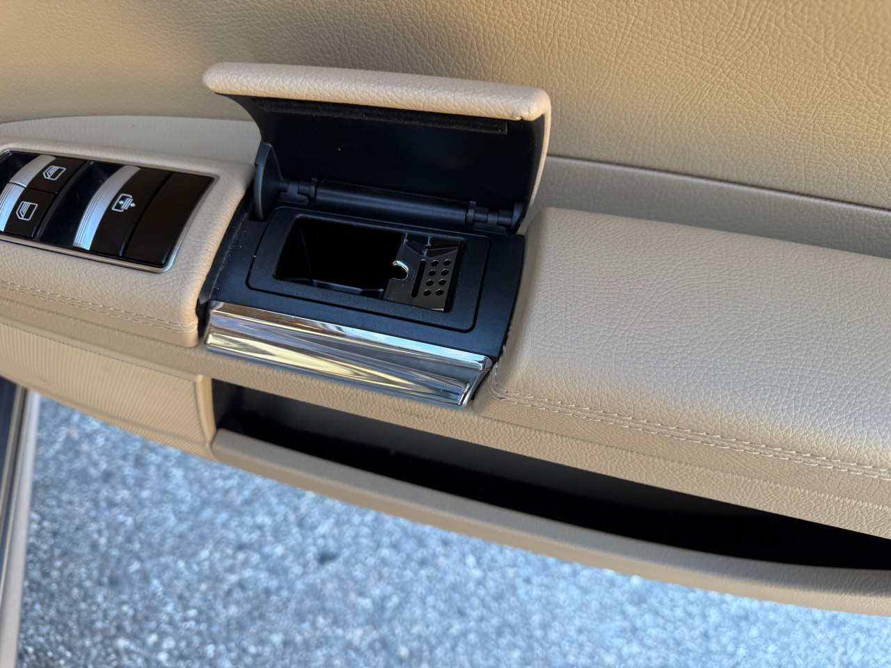 Mercedes-Benz S-Class S550 4-MATIC 2010