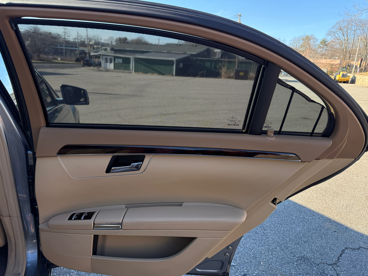 Mercedes-Benz S-Class S550 4-MATIC 2010