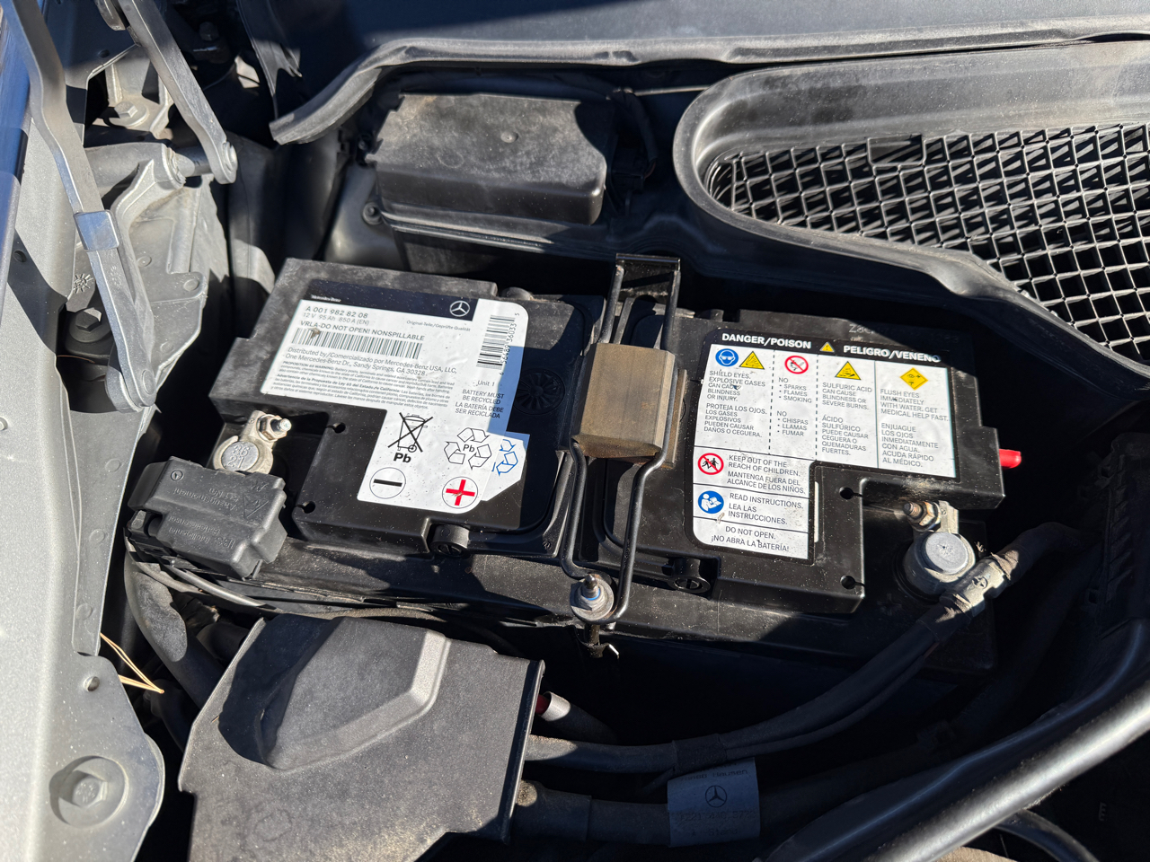 Mercedes-Benz S-Class S550 4-MATIC 2010