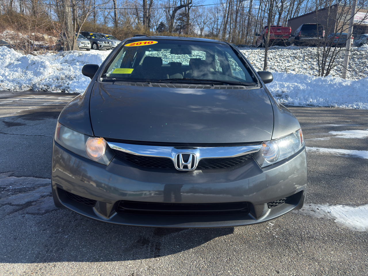 Honda Civic DX-VP Sedan 5-Speed AT 2010