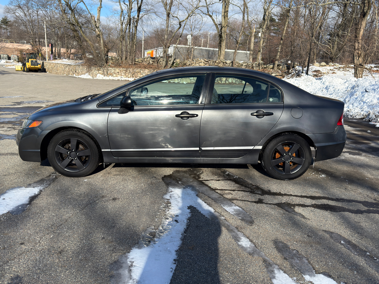 Honda Civic DX-VP Sedan 5-Speed AT 2010