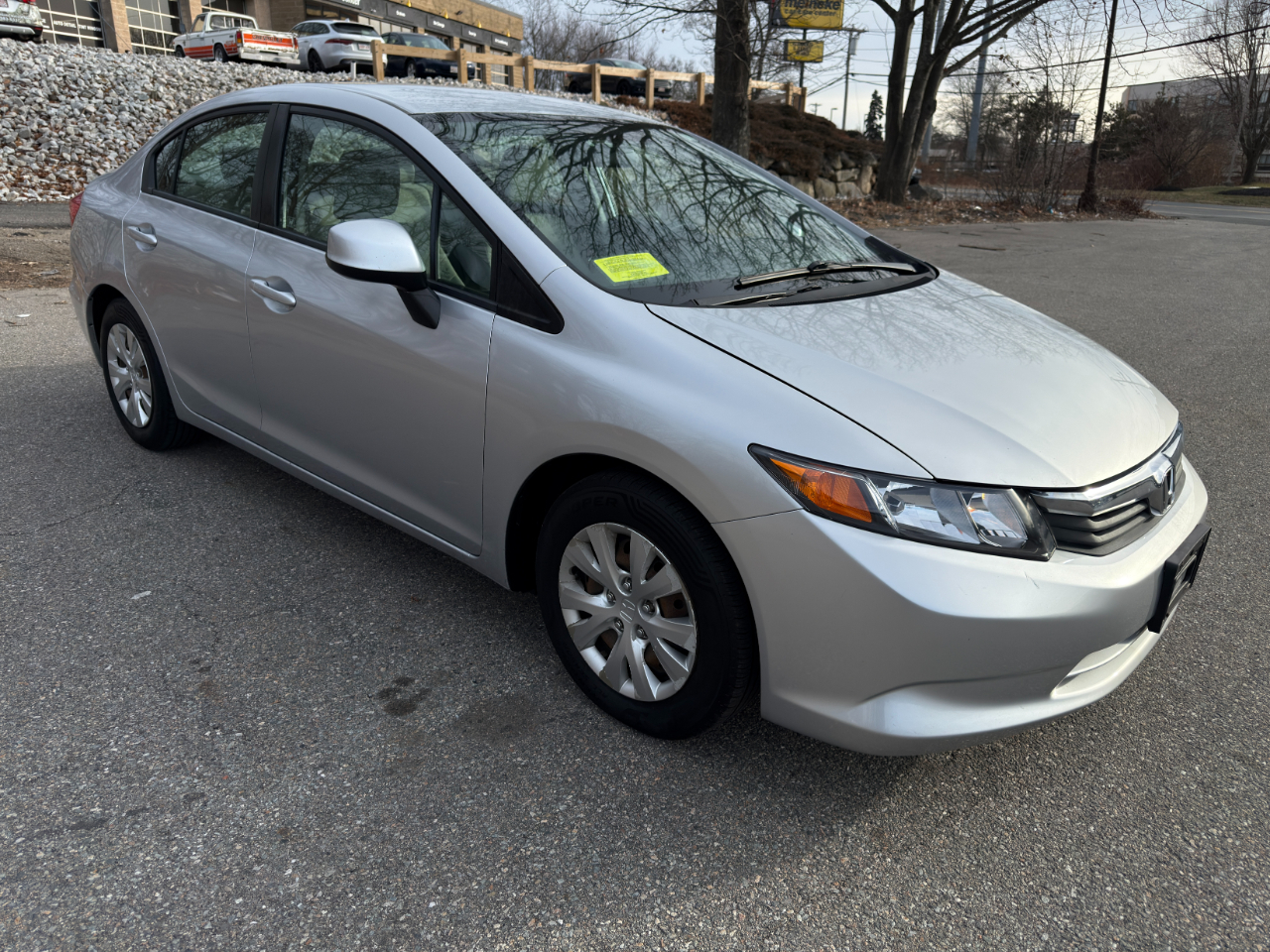 Honda Civic LX Sedan 5-Speed MT 2012