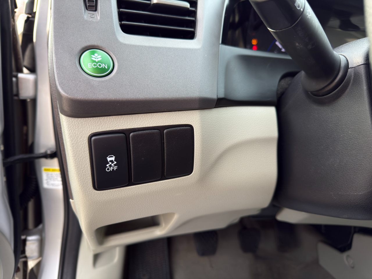 Honda Civic LX Sedan 5-Speed MT 2012