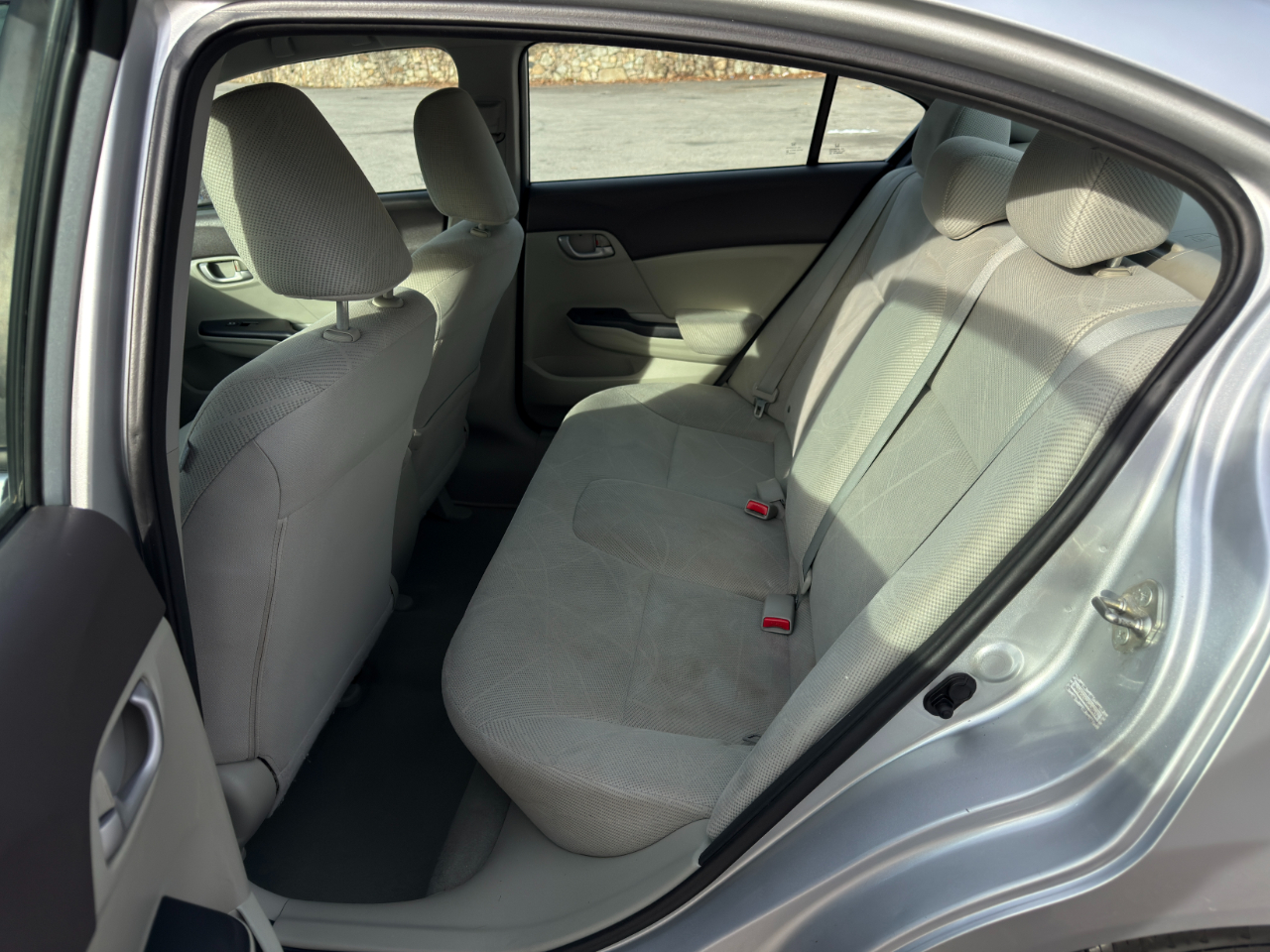 Honda Civic LX Sedan 5-Speed MT 2012