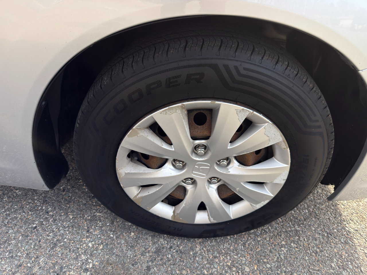 Honda Civic LX Sedan 5-Speed MT 2012