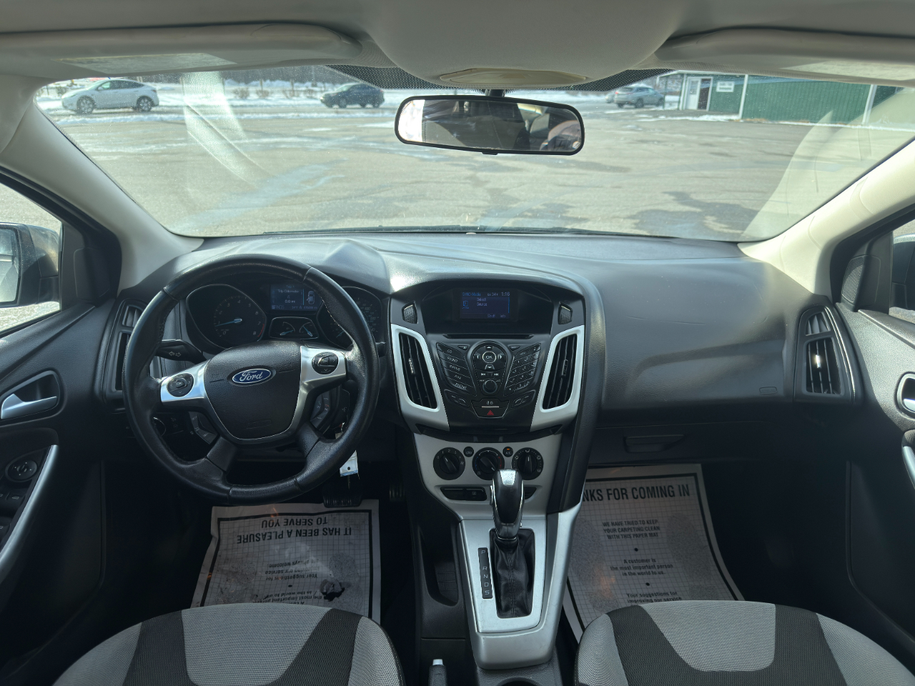 Ford Focus SE Sedan 2012