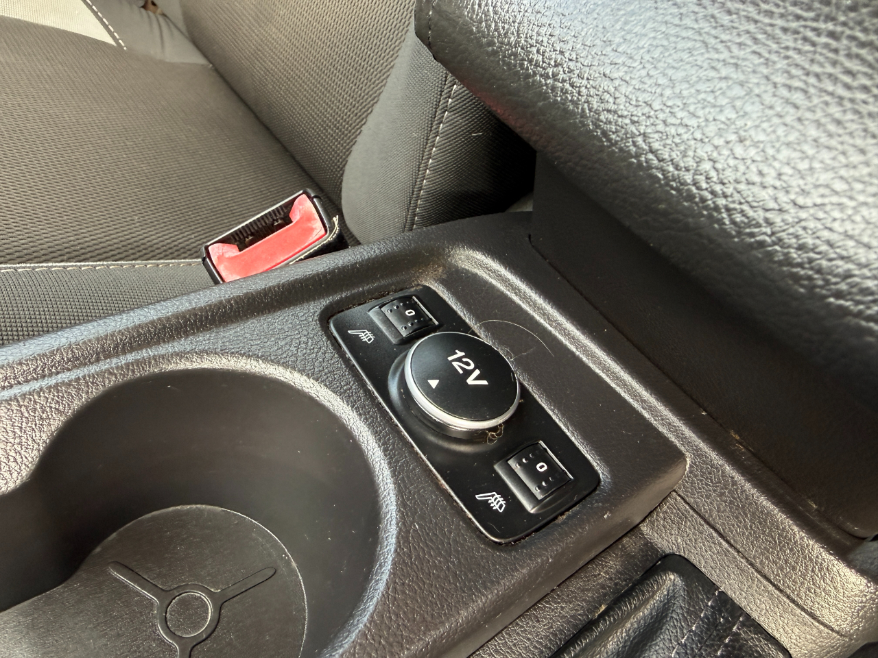 Ford Focus SE Sedan 2012