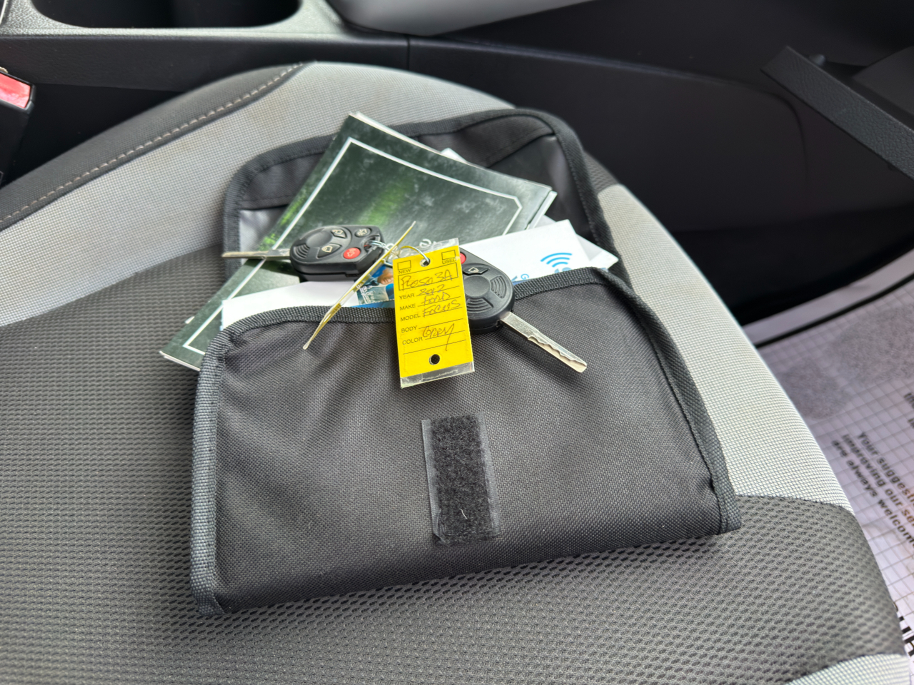 Ford Focus SE Sedan 2012