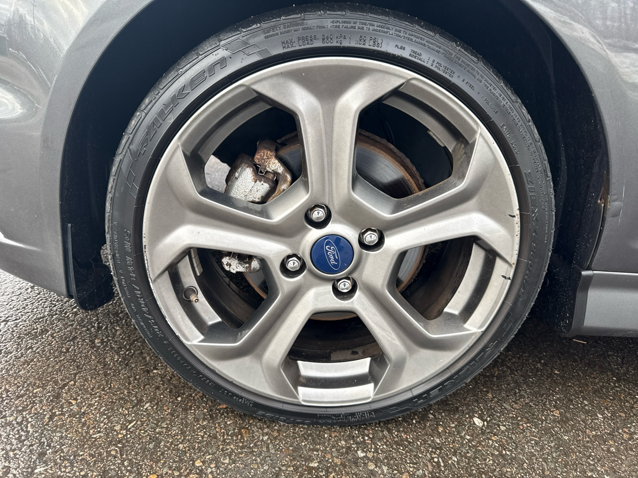 Ford Focus SE Hatch 2013