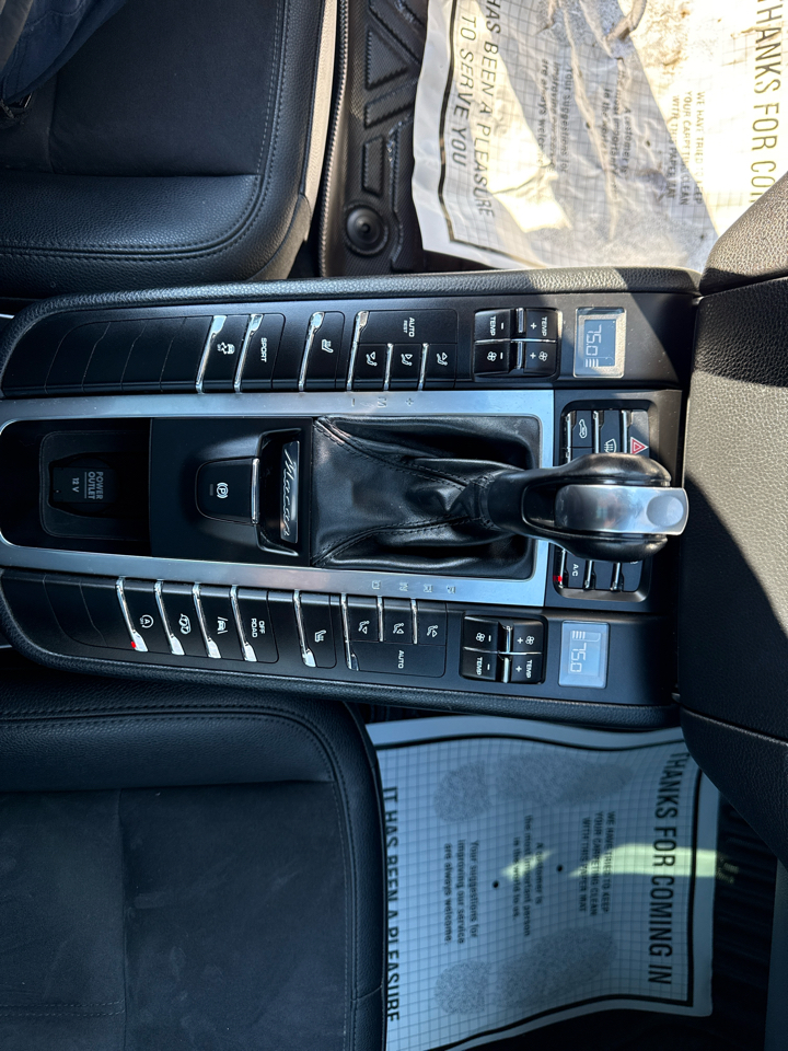 Porsche Macan AWD 4dr Turbo 2017