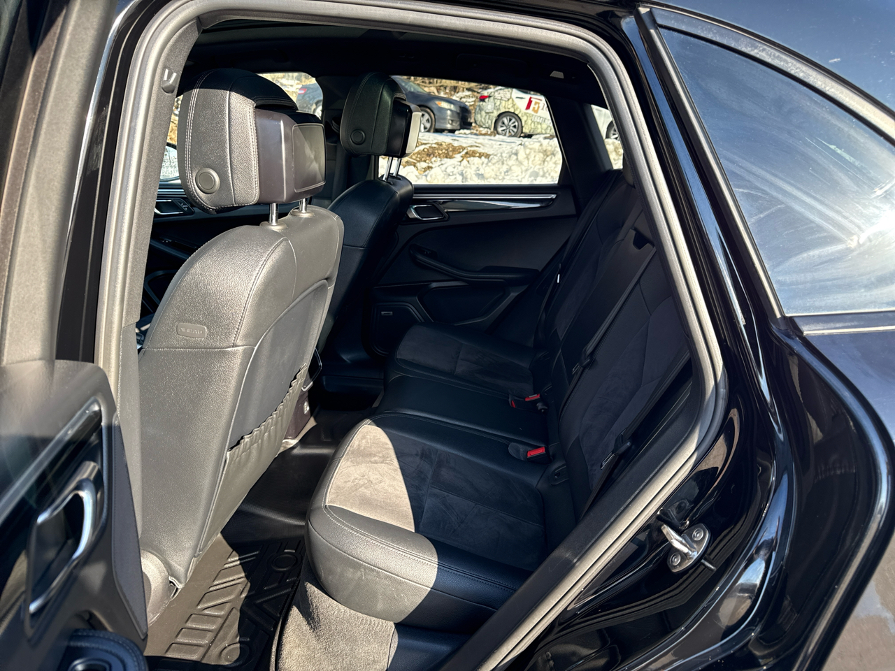 Porsche Macan AWD 4dr Turbo 2017