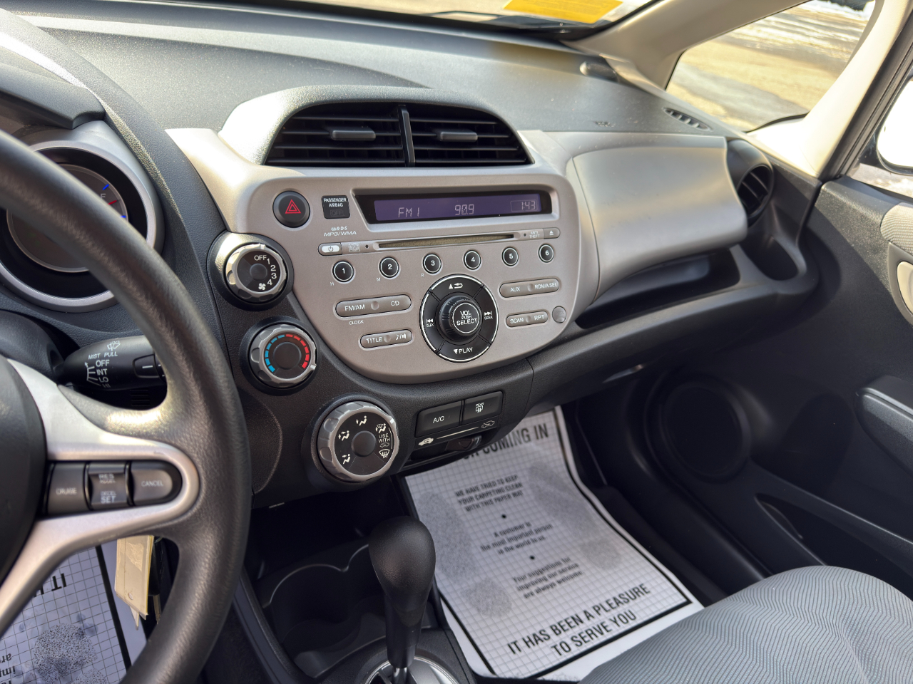 Honda Fit 5-Speed AT 2012