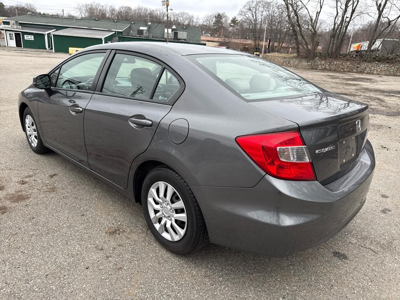Honda Civic LX Sedan 5-Speed MT 2012