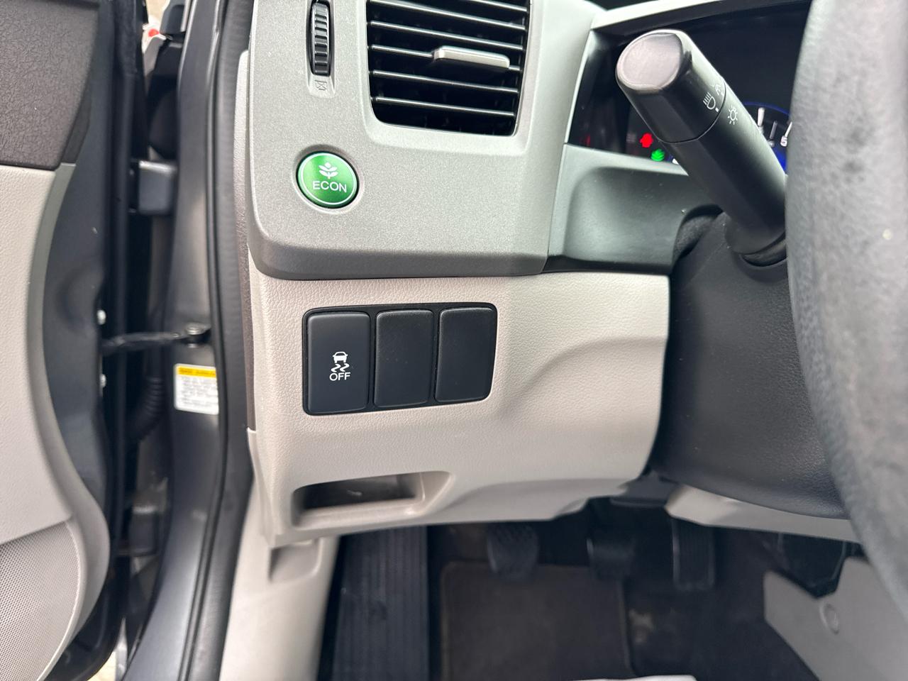 Honda Civic LX Sedan 5-Speed MT 2012