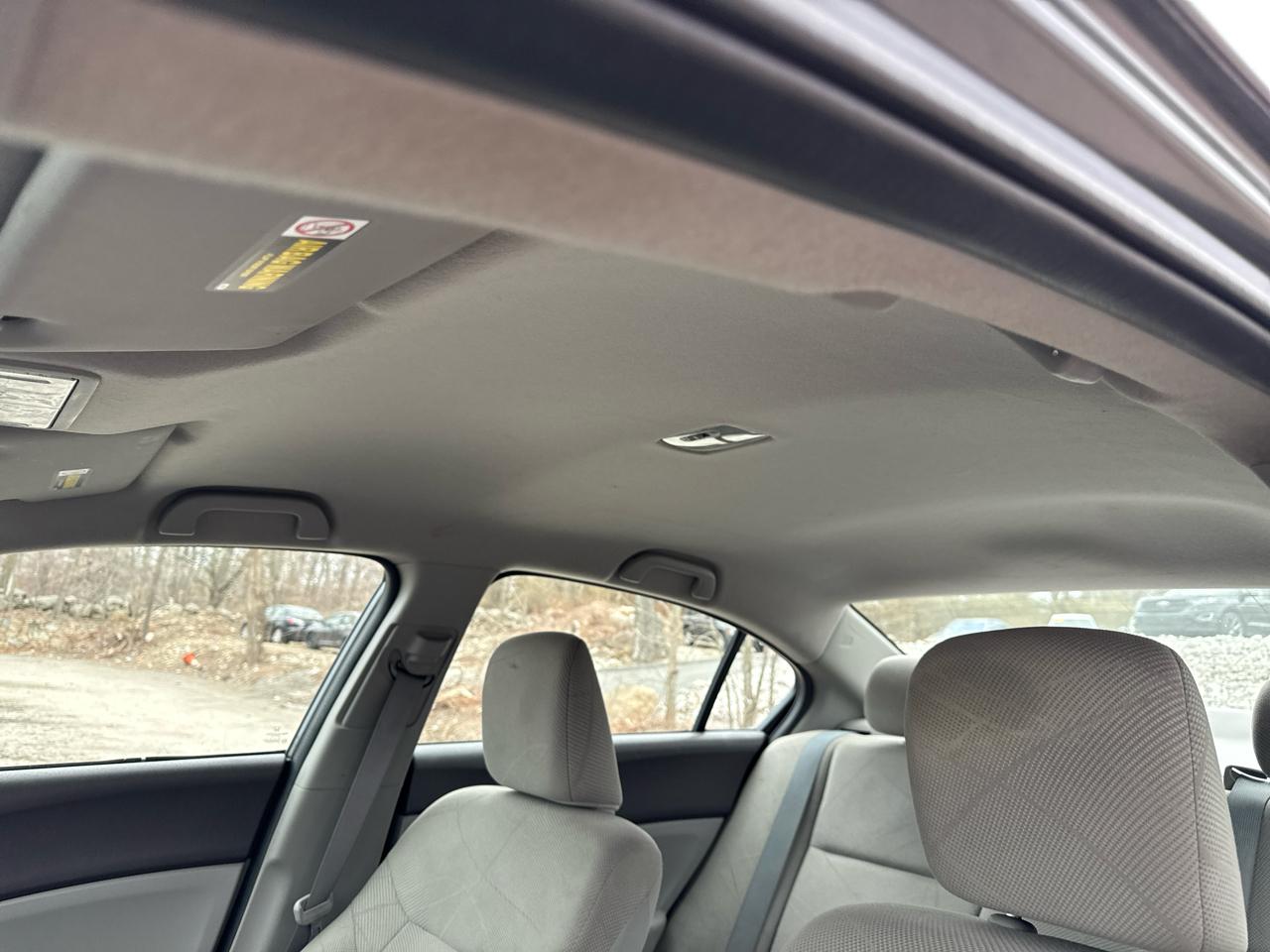 Honda Civic LX Sedan 5-Speed MT 2012