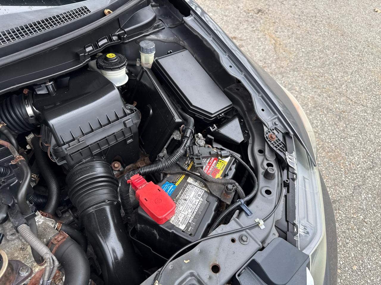 Honda Civic LX Sedan 5-Speed MT 2012