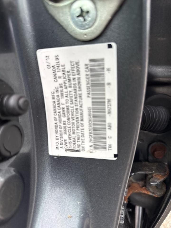 Honda Civic LX Sedan 5-Speed MT 2012