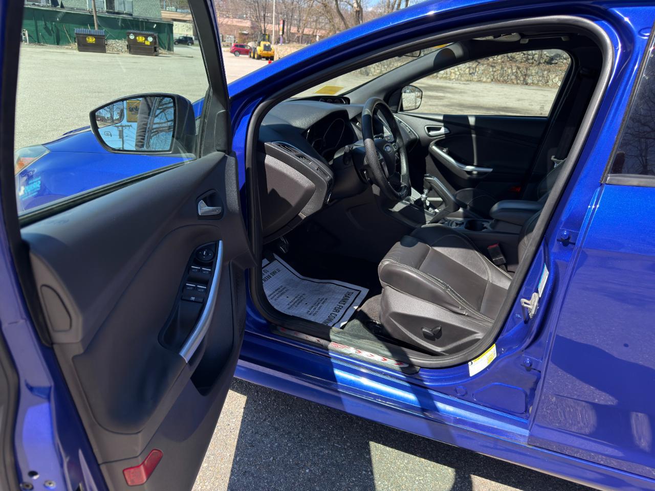 Ford Focus ST 4D Hatchback 2014