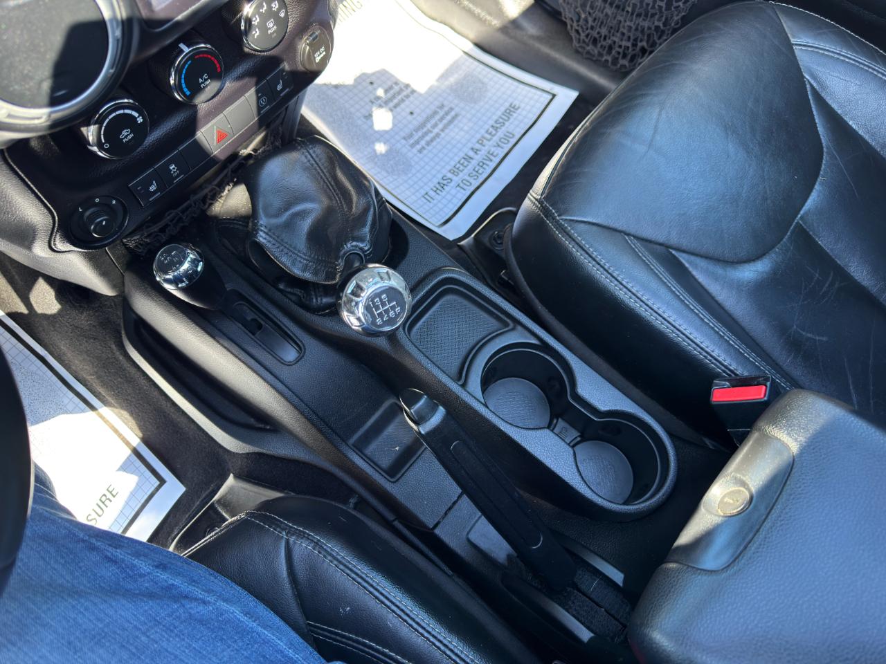 Jeep Wrangler Unlimited Sahara 4WD 2015