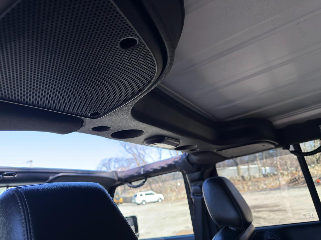 Jeep Wrangler Unlimited Sahara 4WD 2015