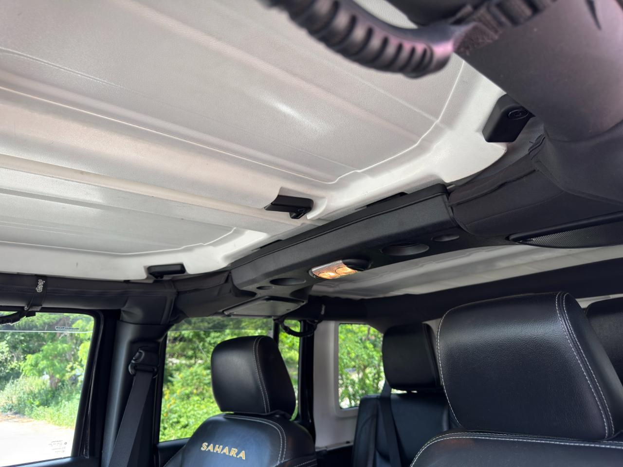 Jeep Wrangler Unlimited Sahara 4WD 2015