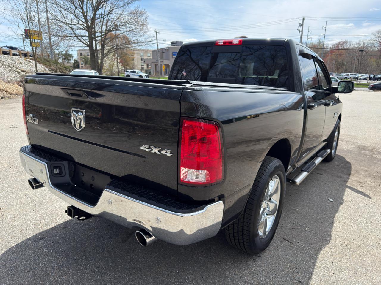 RAM 1500 Big Horn Crew Cab 4WD 2016
