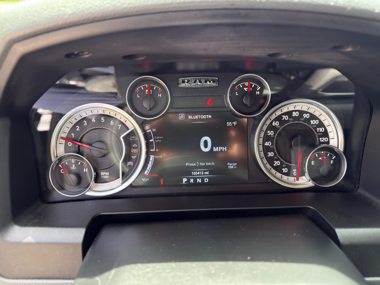 RAM 1500 Big Horn Crew Cab 4WD 2016