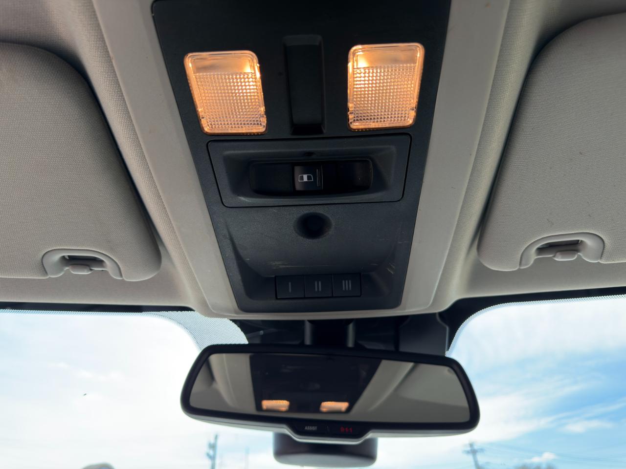 RAM 1500 Big Horn Crew Cab 4WD 2016