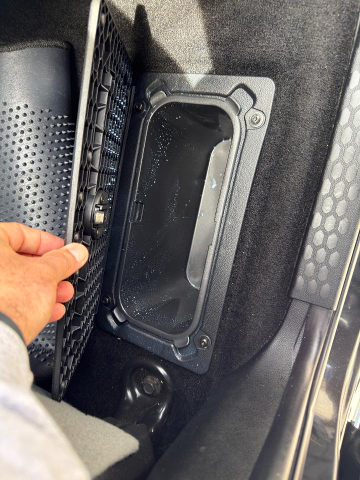 RAM 1500 Big Horn Crew Cab 4WD 2016