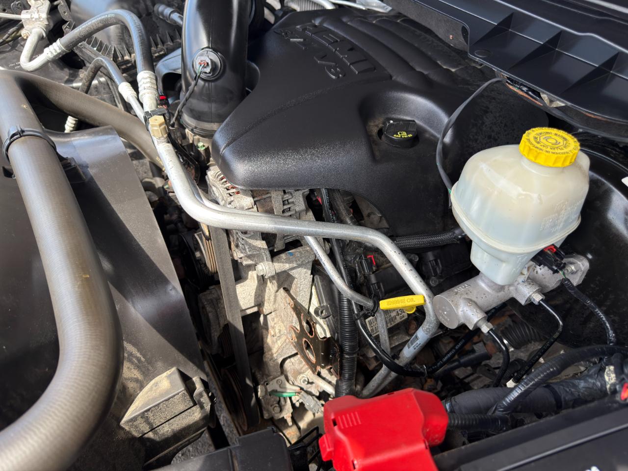 RAM 1500 Big Horn Crew Cab 4WD 2016