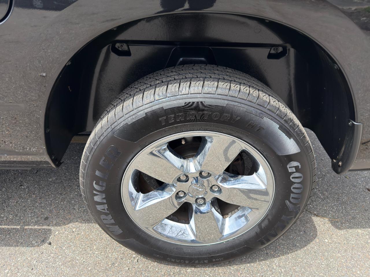 RAM 1500 Big Horn Crew Cab 4WD 2016