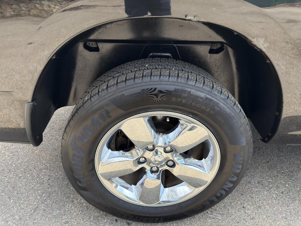 RAM 1500 Big Horn Crew Cab 4WD 2016