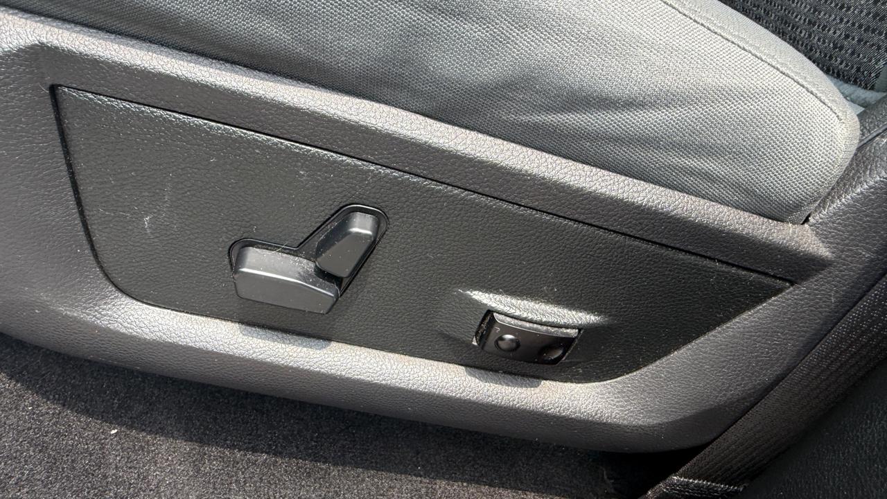 2016 RAM Ram 1500 Pickup Big Horn - Photo 36