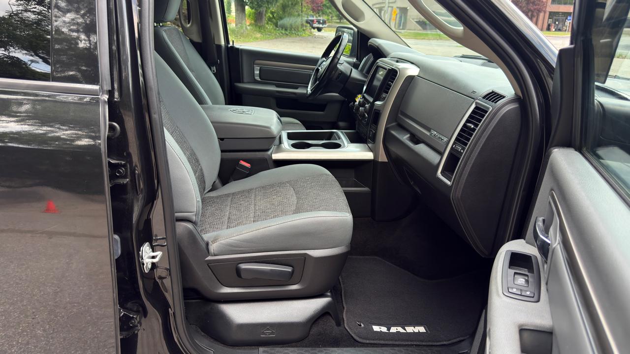 2016 RAM Ram 1500 Pickup Big Horn - Photo 46