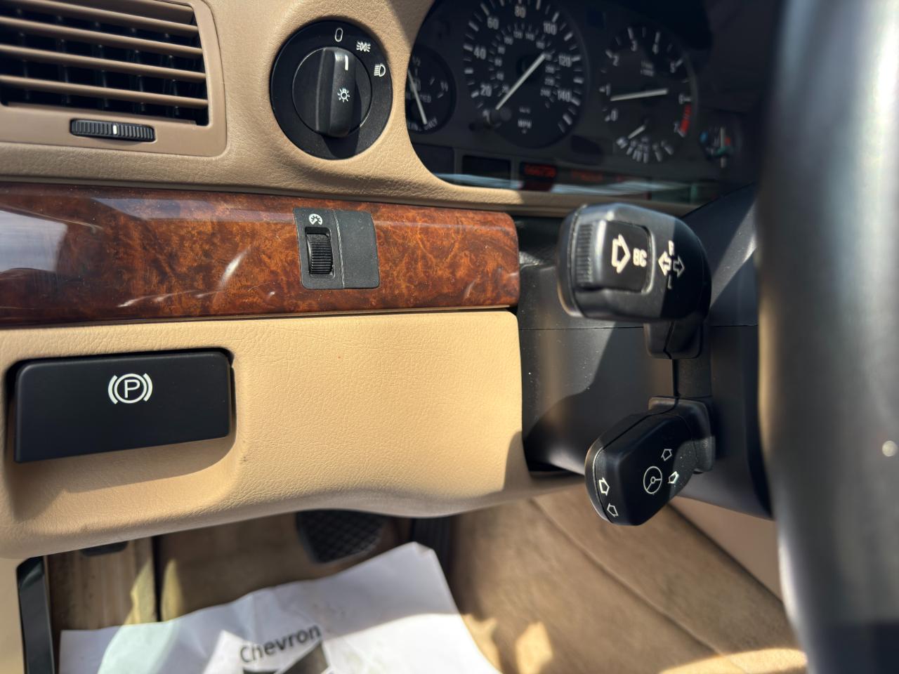 BMW 7-Series 740i 1995