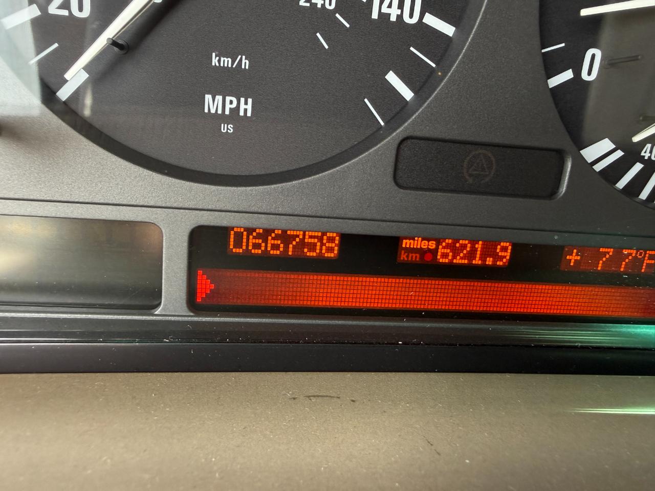 BMW 7-Series 740i 1995