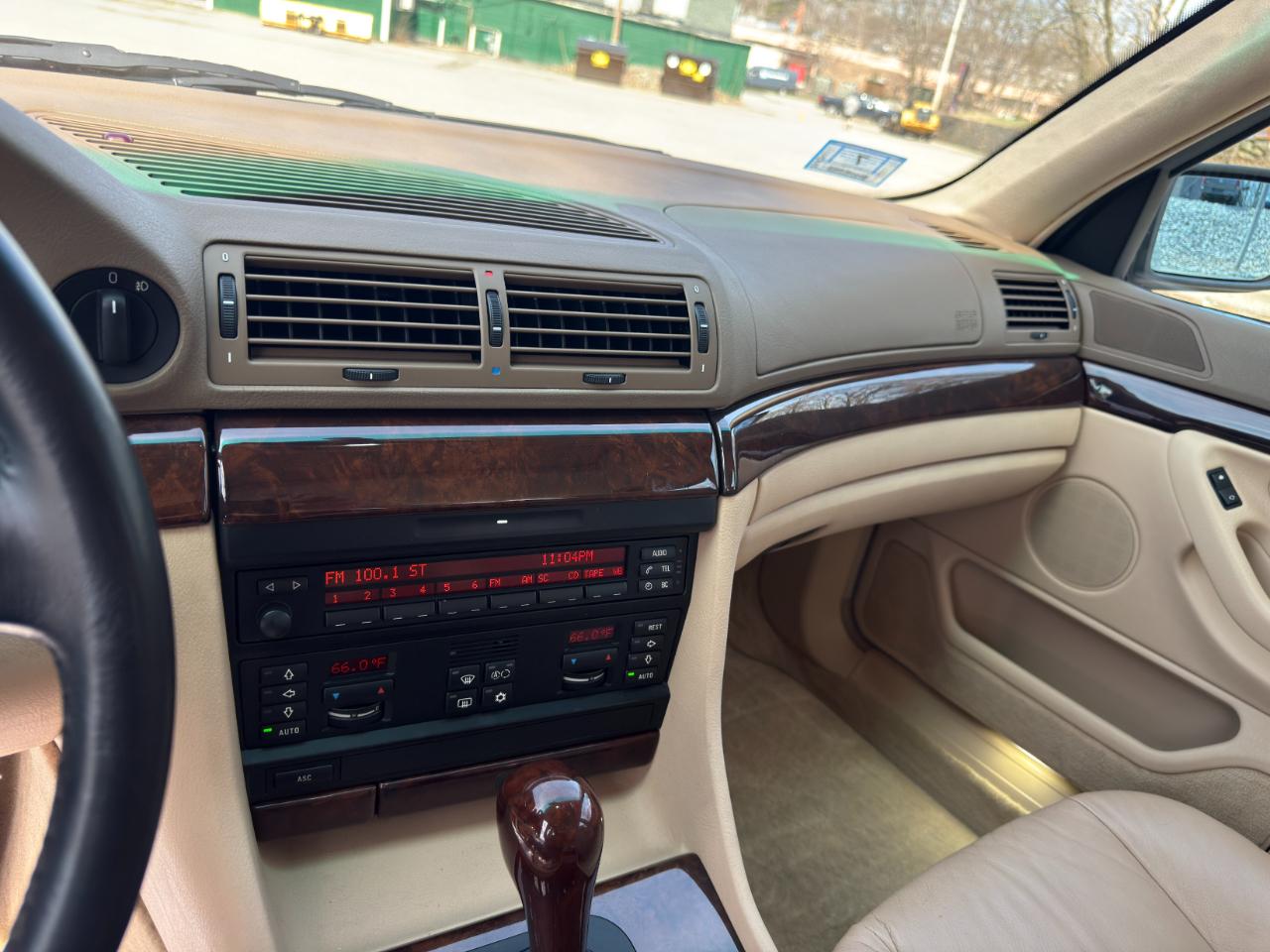 BMW 7-Series 740i 1995