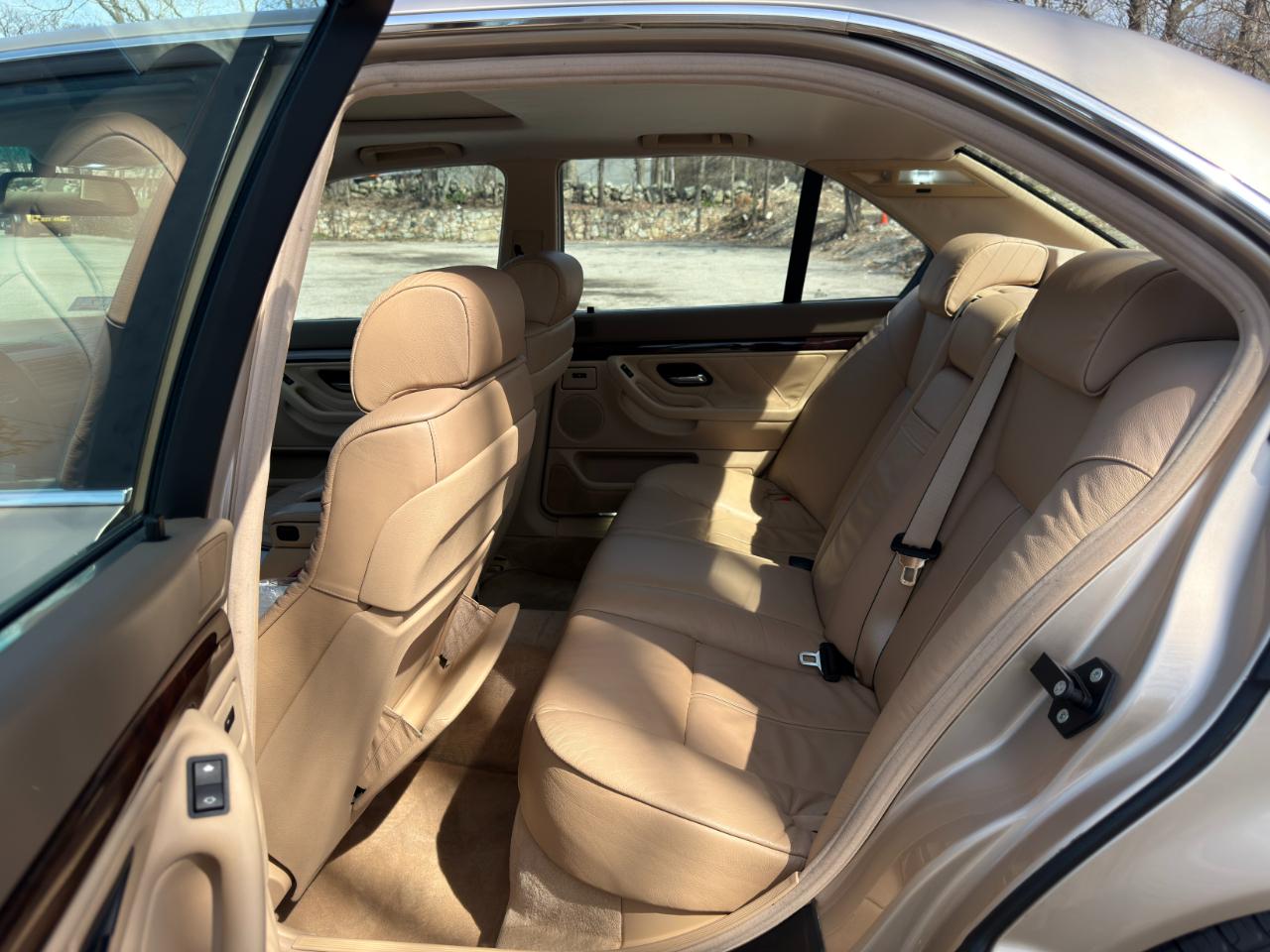 BMW 7-Series 740i 1995