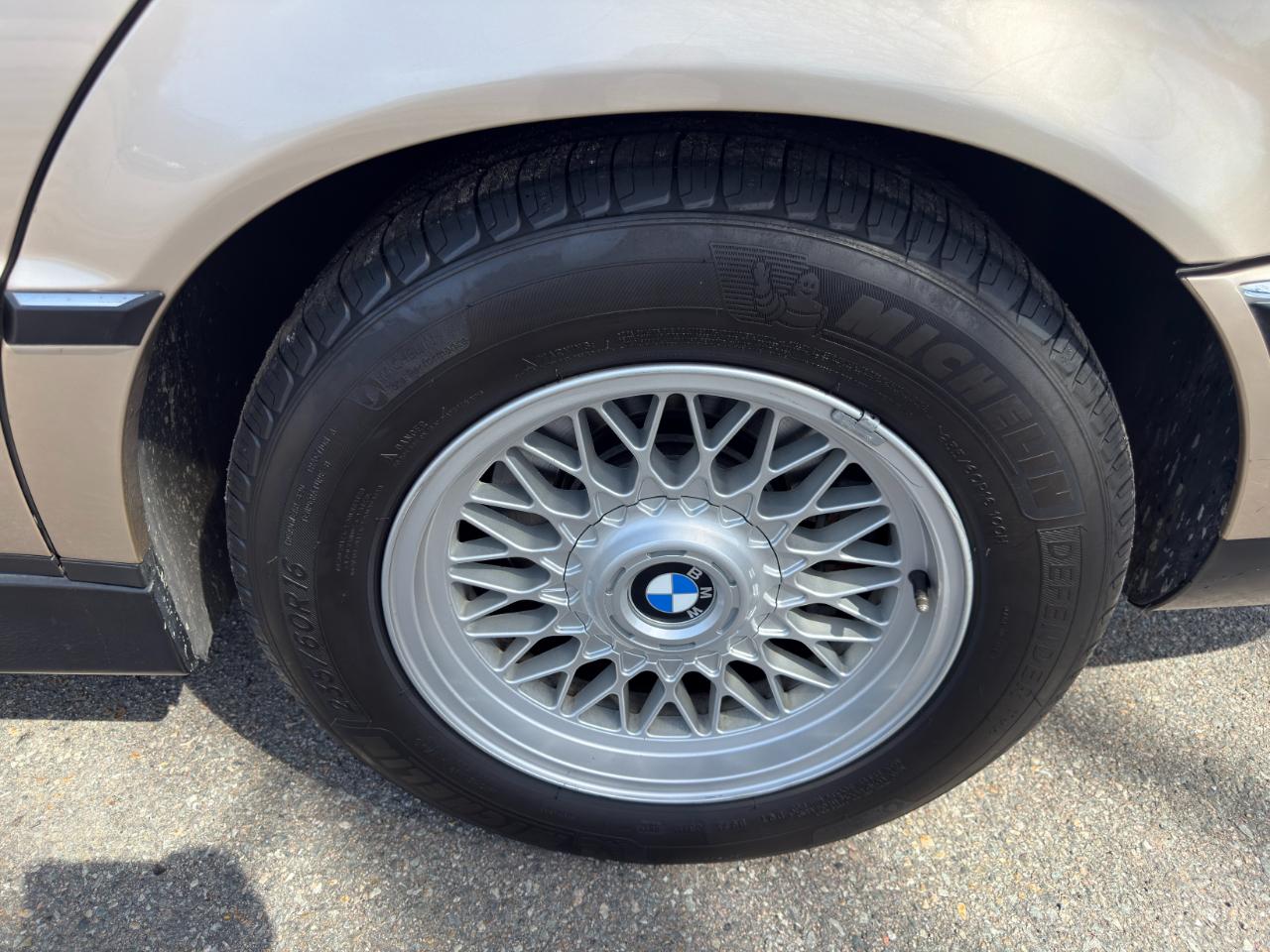 BMW 7-Series 740i 1995