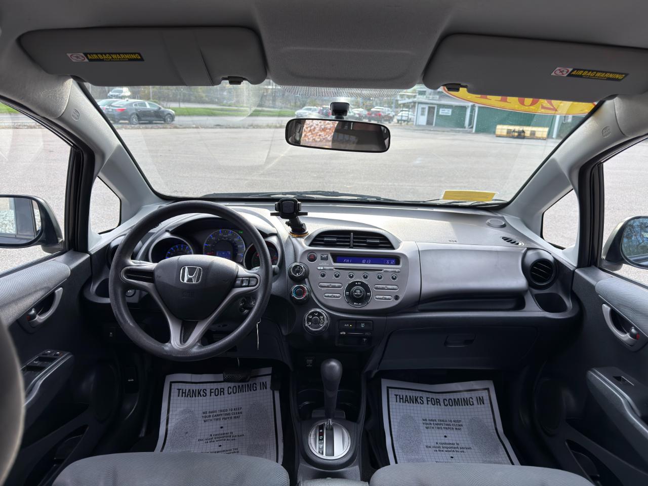 Honda Fit 5-Speed AT 2011